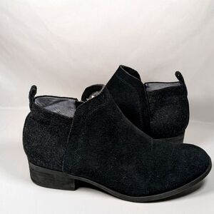Toms Black Suede Women's Booties Size 7.5